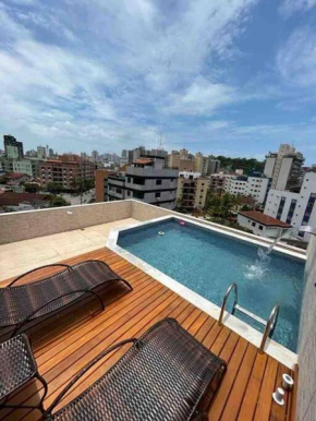 Cobertura com piscina privativa e churrasqueira